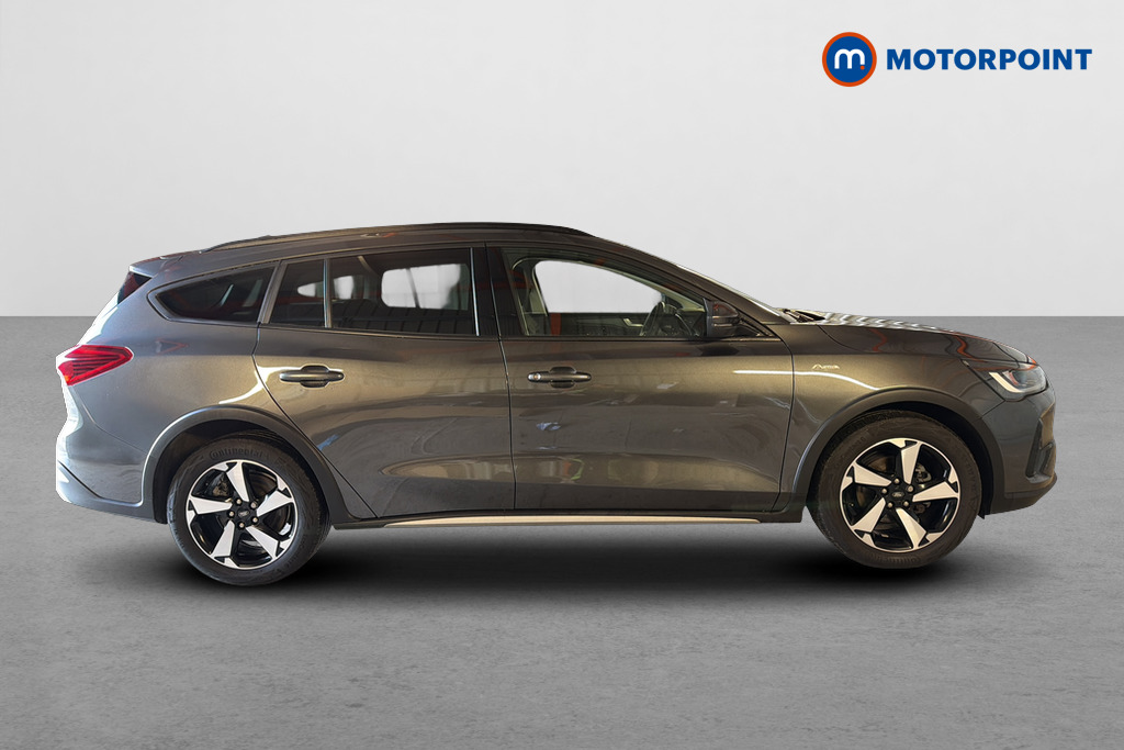 Ford Focus Active Manual Petrol Estate - Stock Number (1630521) - Passenger side