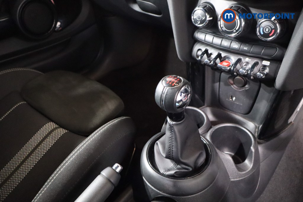 Mini Hatchback Cooper S Sport Manual Petrol Hatchback - Stock Number (1630585) - 23rd supplementary image