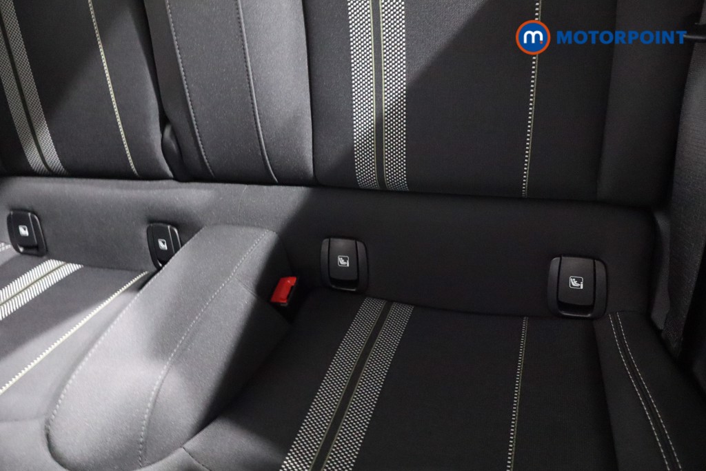 Mini Hatchback Cooper S Sport Manual Petrol Hatchback - Stock Number (1630585) - 29th supplementary image