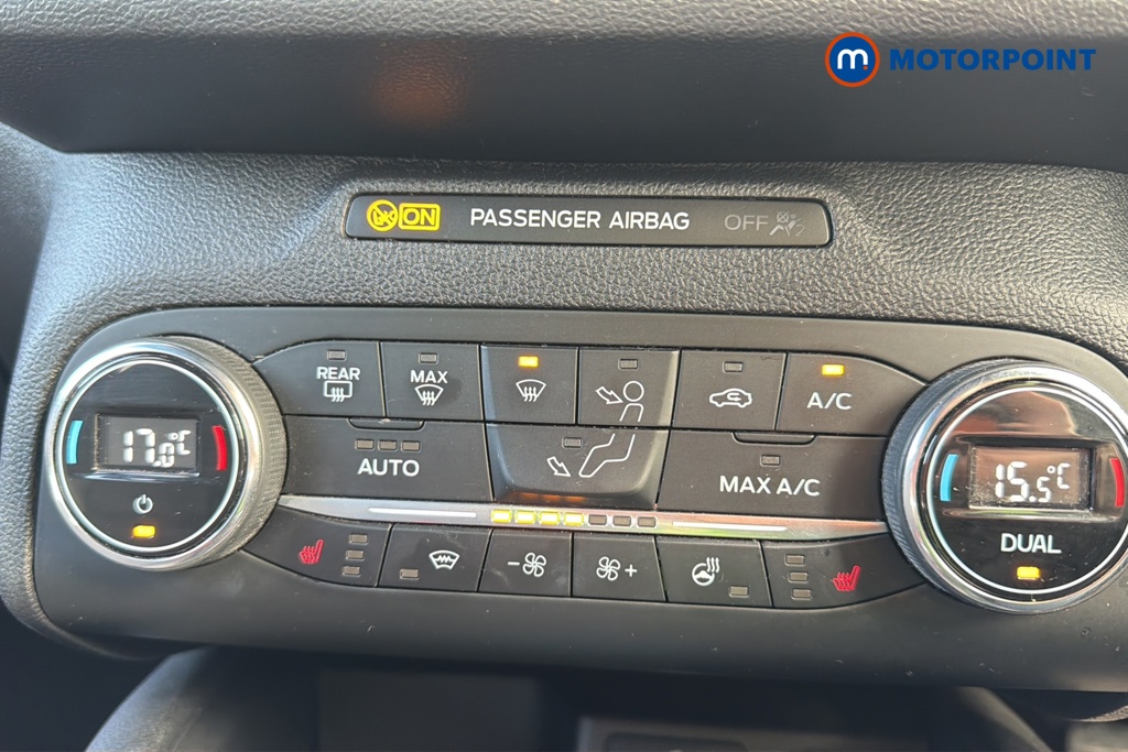 Ford Focus St-Line X Manual Diesel Hatchback - Stock Number (1610181) - 12th supplementary image