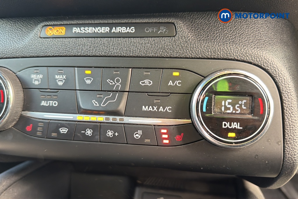 Ford Focus St-Line X Manual Diesel Hatchback - Stock Number (1610181) - 14th supplementary image