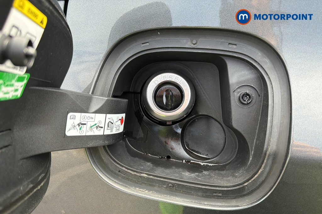 Ford Focus St-Line X Manual Diesel Hatchback - Stock Number (1610181) - 41st supplementary image