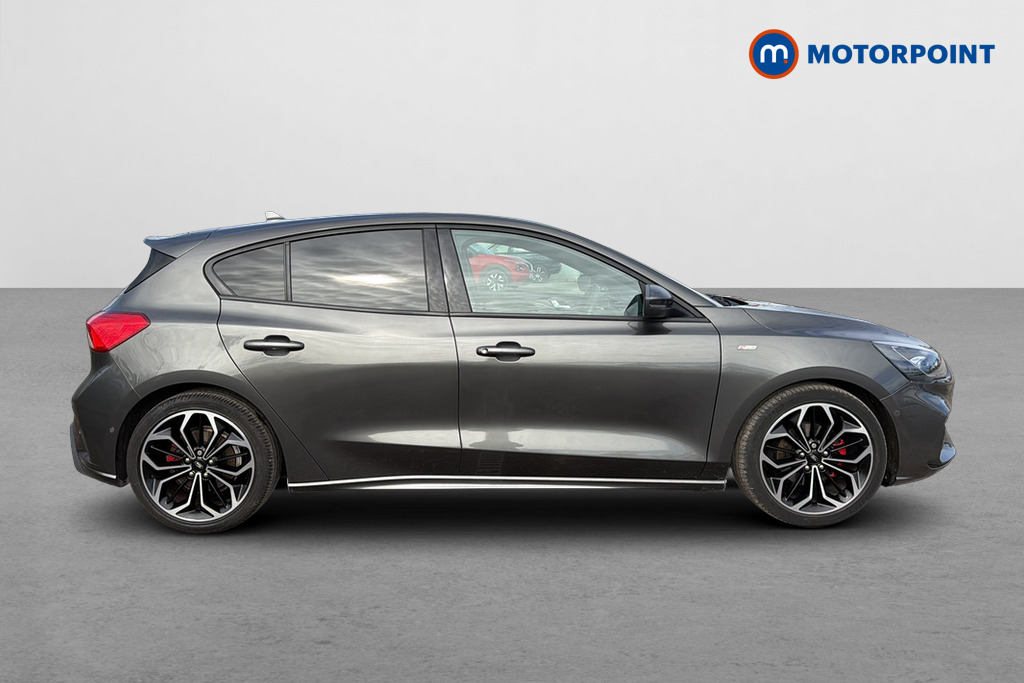Ford Focus St-Line X Manual Diesel Hatchback - Stock Number (1610181) - Passenger side