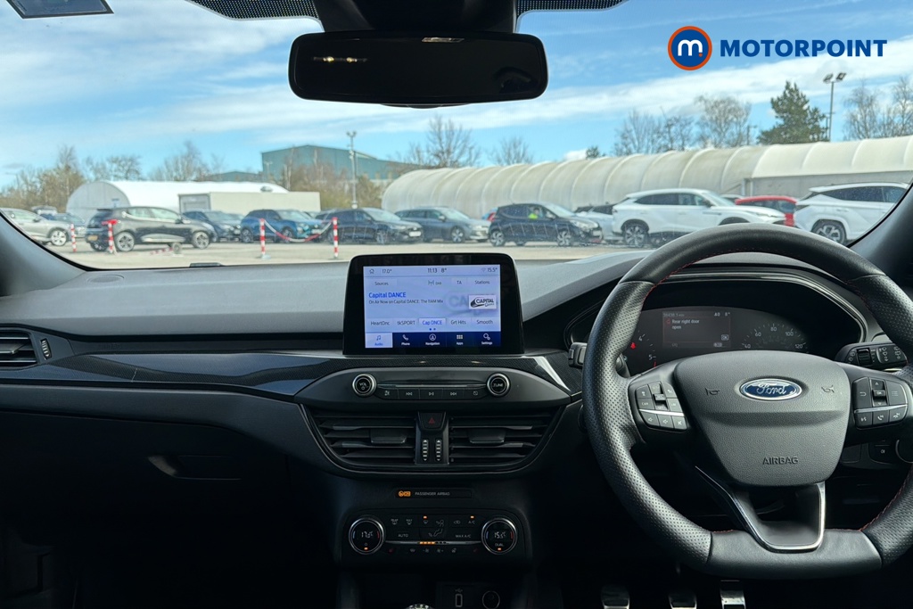 Ford Focus St-Line X Manual Diesel Hatchback - Stock Number (1610181) - 1st supplementary image