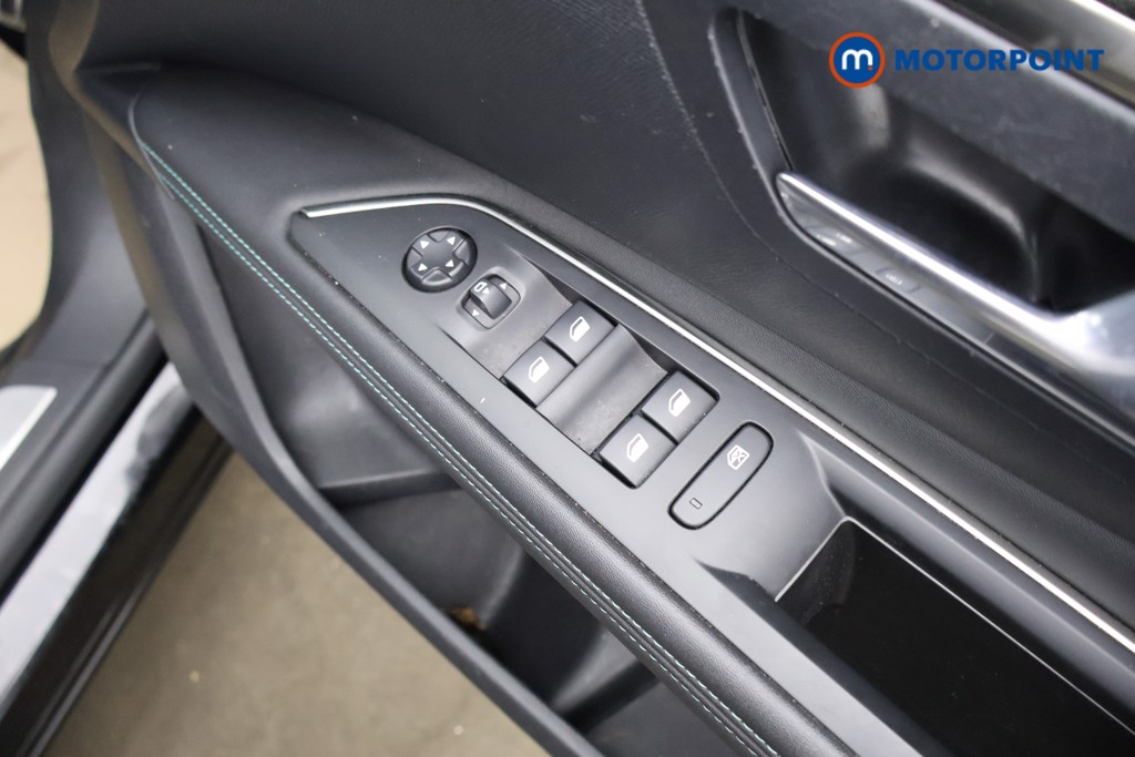 Peugeot 3008 Allure Automatic Petrol Plug-In Hybrid SUV - Stock Number (1610613) - 23rd supplementary image