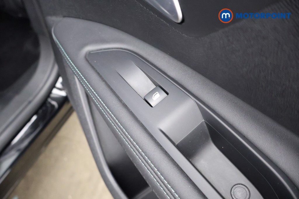 Peugeot 3008 Allure Automatic Petrol Plug-In Hybrid SUV - Stock Number (1610613) - 28th supplementary image