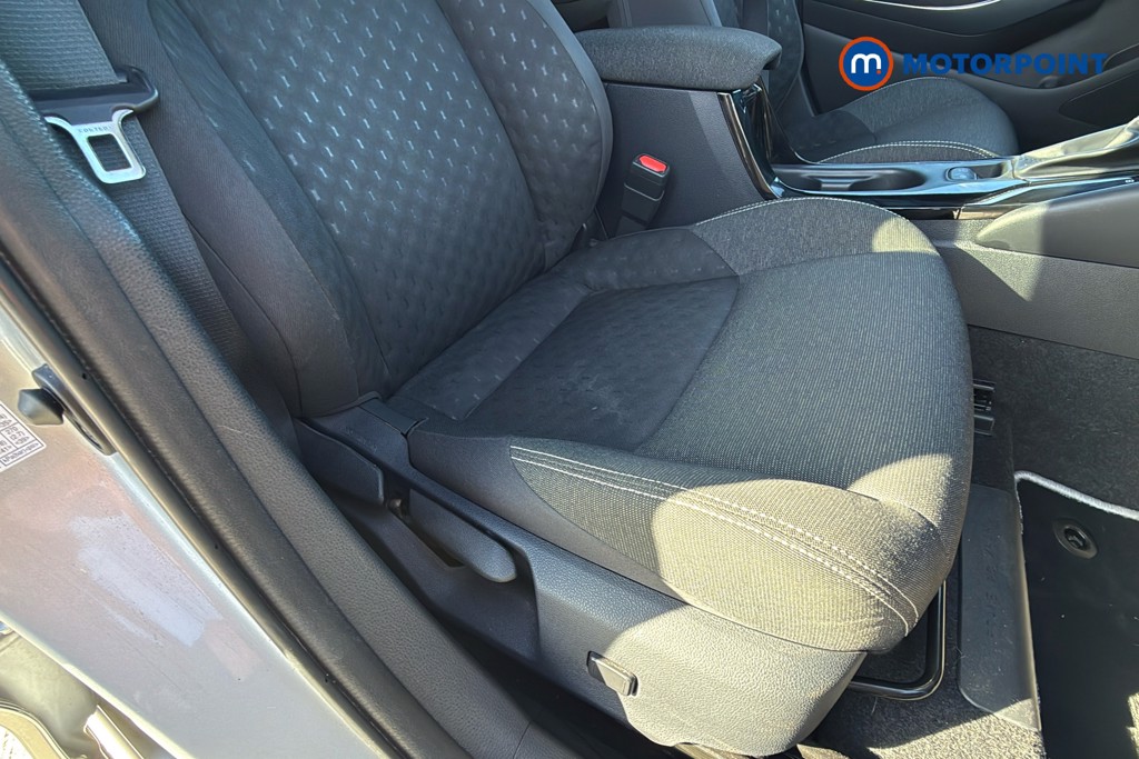 Toyota Corolla Icon Automatic Petrol-Electric Hybrid Estate - Stock Number (1611165) - 25th supplementary image