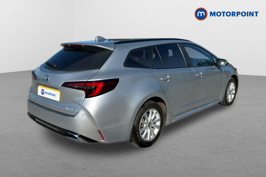 Toyota Corolla Icon Automatic Petrol-Electric Hybrid Estate - Stock Number (1611165) - Drivers side rear corner