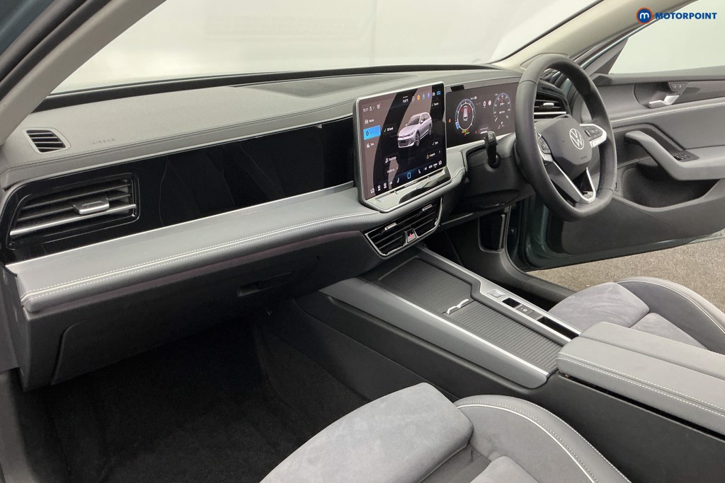 Volkswagen Passat Life Automatic Petrol Estate - Stock Number (1611409) - 10th supplementary image