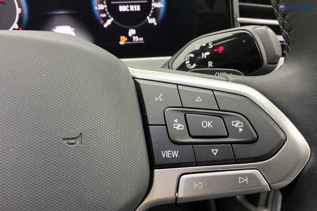 Volkswagen Passat Life Automatic Petrol Estate - Stock Number (1611409) - 24th supplementary image