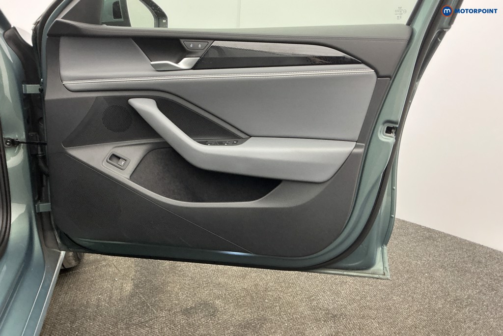 Volkswagen Passat Life Automatic Petrol Estate - Stock Number (1611409) - 29th supplementary image