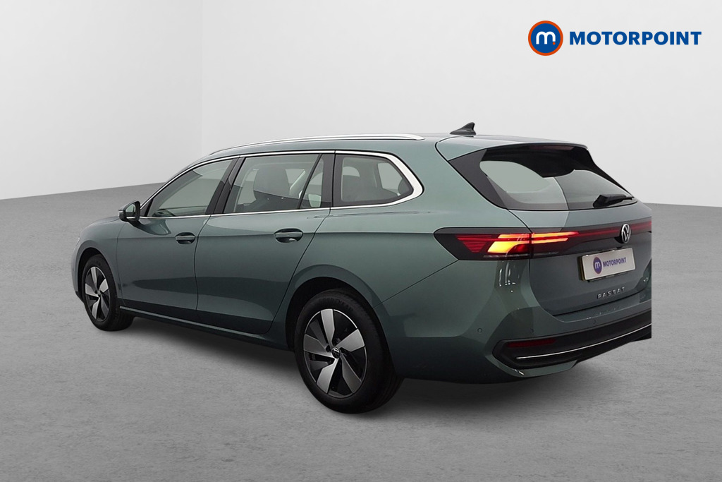 Volkswagen Passat Life Automatic Petrol Estate - Stock Number (1611409) - Passenger side rear corner