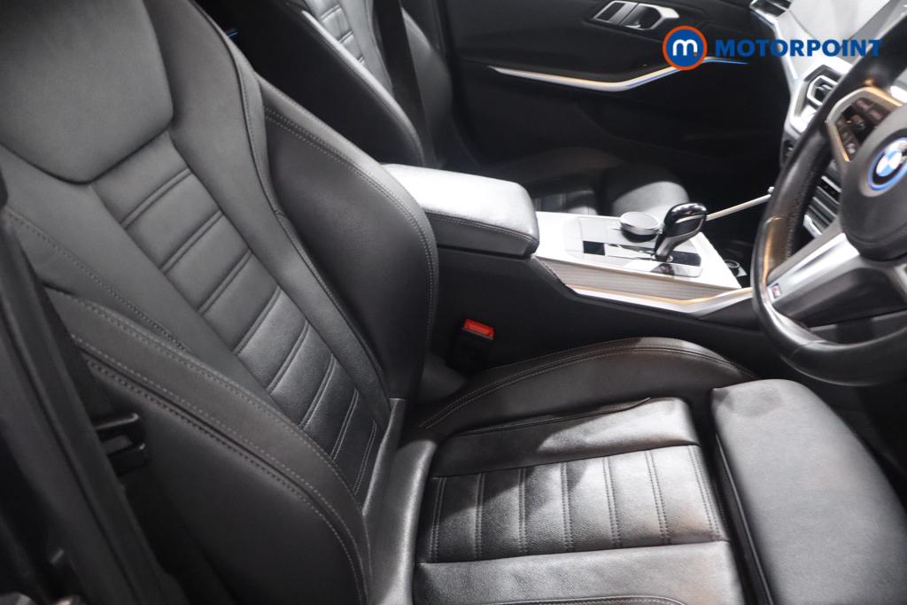 BMW 3 Series M Sport Automatic Petrol Plug-In Hybrid Estate - Stock Number (1612041) - 13th supplementary image
