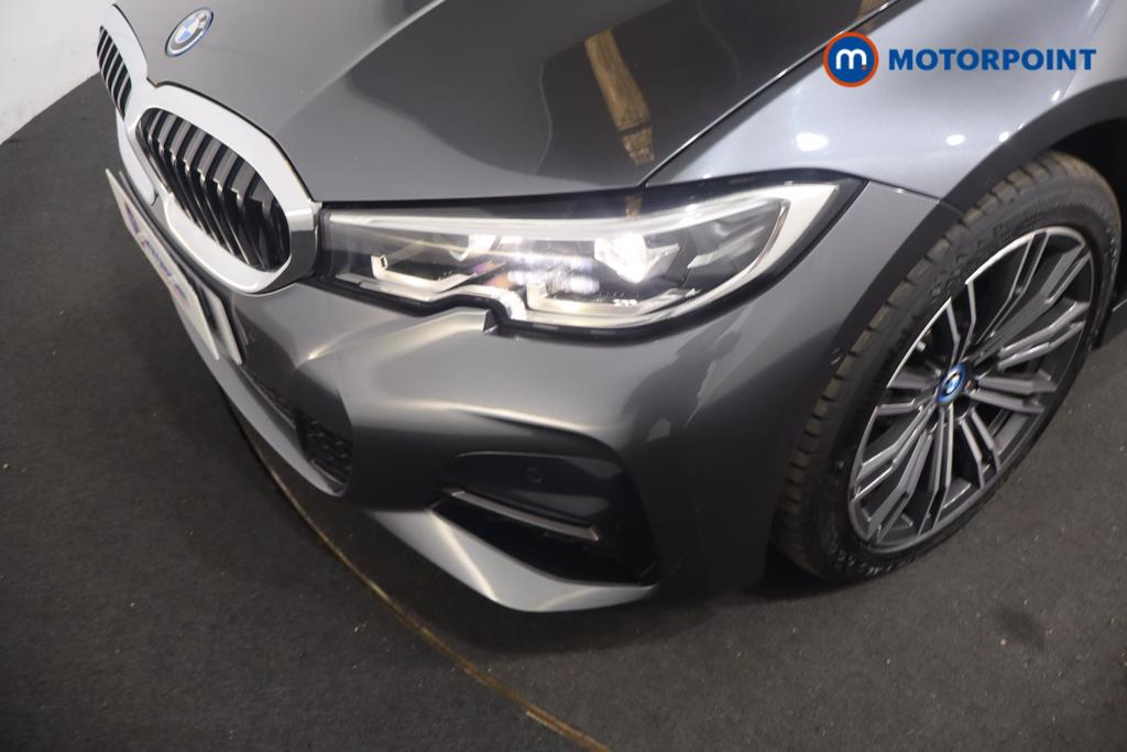 BMW 3 Series M Sport Automatic Petrol Plug-In Hybrid Estate - Stock Number (1612041) - 28th supplementary image