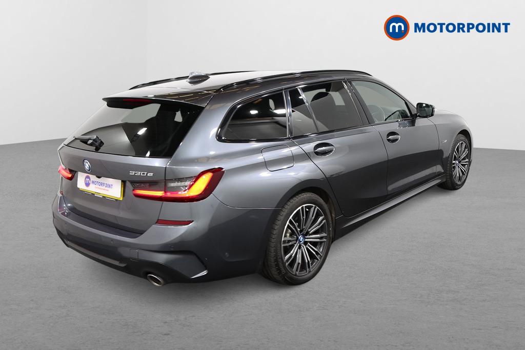 BMW 3 Series M Sport Automatic Petrol Plug-In Hybrid Estate - Stock Number (1612041) - Drivers side rear corner