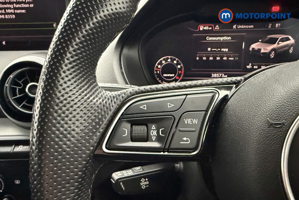 Audi Q2 Black Edition Manual Petrol SUV - Stock Number (1613631) - 7th supplementary image