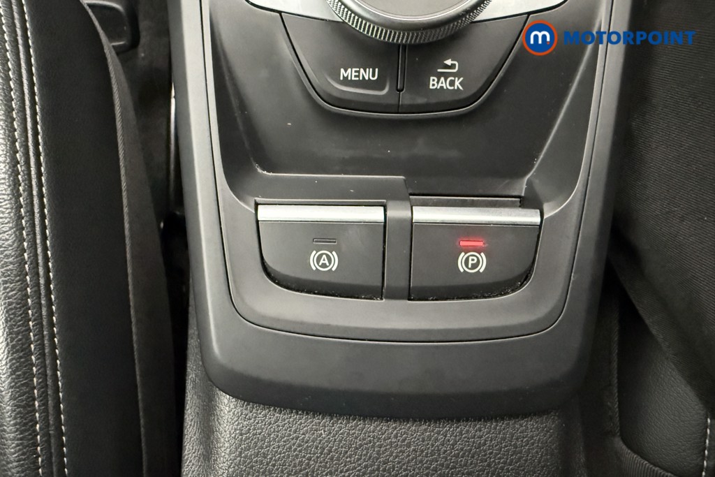 Audi Q2 Black Edition Manual Petrol SUV - Stock Number (1613631) - 16th supplementary image