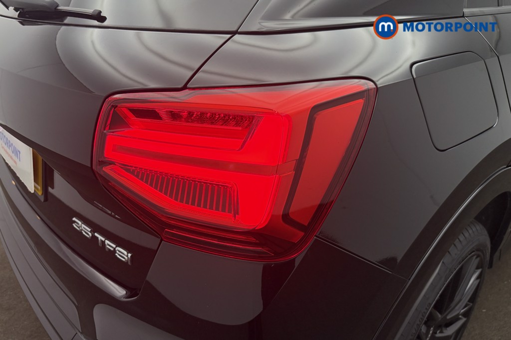 Audi Q2 Black Edition Manual Petrol SUV - Stock Number (1613631) - 19th supplementary image