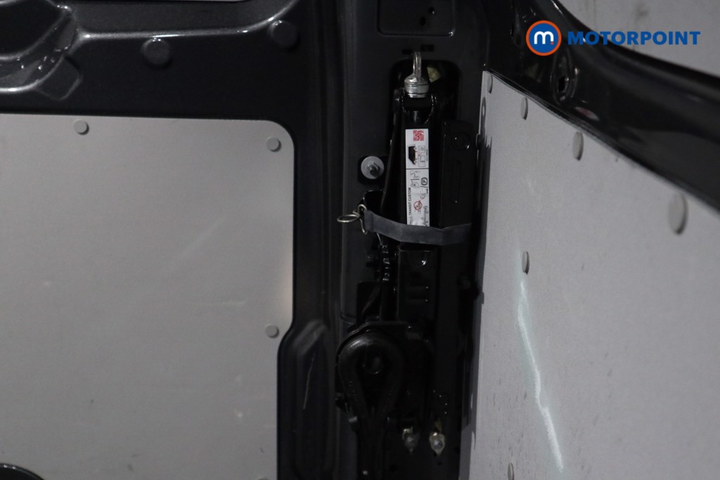 Ford Transit Custom Limited Manual Diesel Panel Van - Stock Number (1613961) - 16th supplementary image