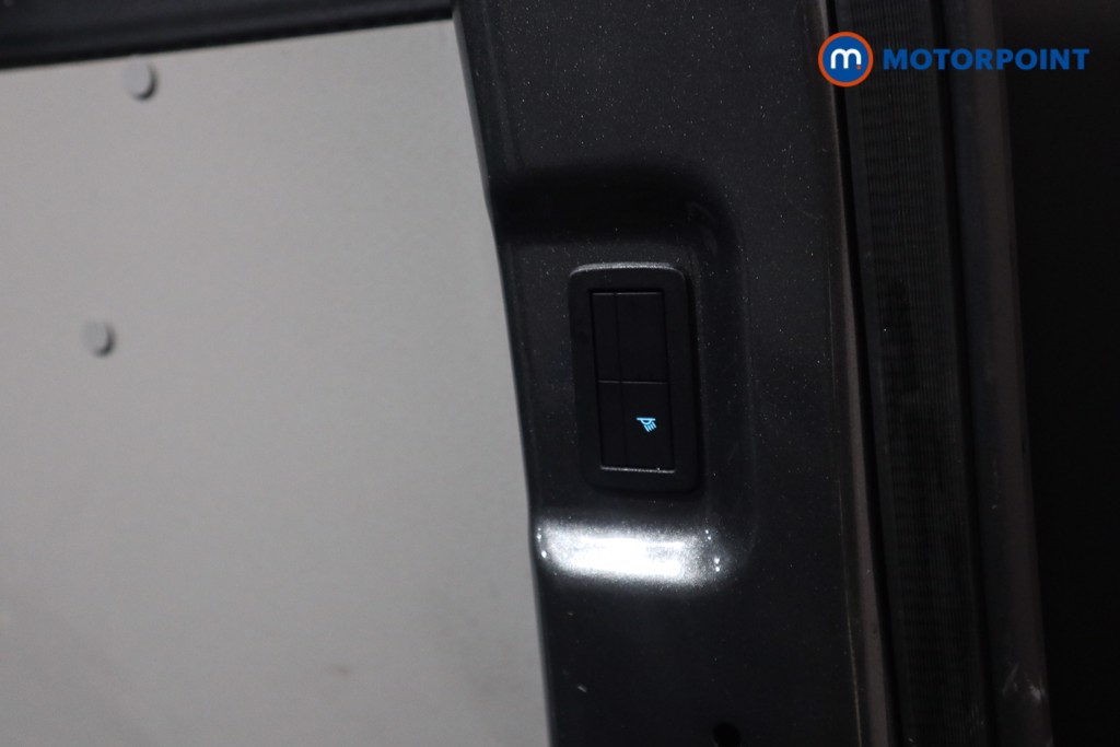 Ford Transit Custom Limited Manual Diesel Panel Van - Stock Number (1613961) - 18th supplementary image