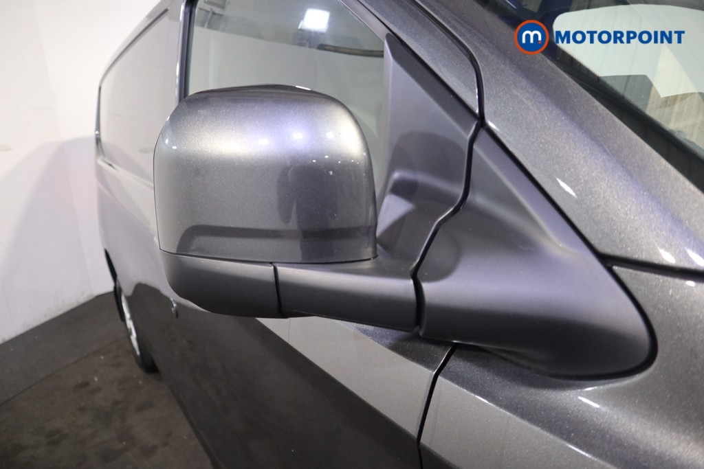 Ford Transit Custom Limited Manual Diesel Panel Van - Stock Number (1613961) - 30th supplementary image