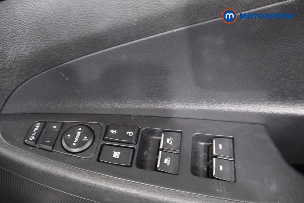 Hyundai Tucson Se Nav Manual Petrol SUV - Stock Number (1615567) - 11th supplementary image