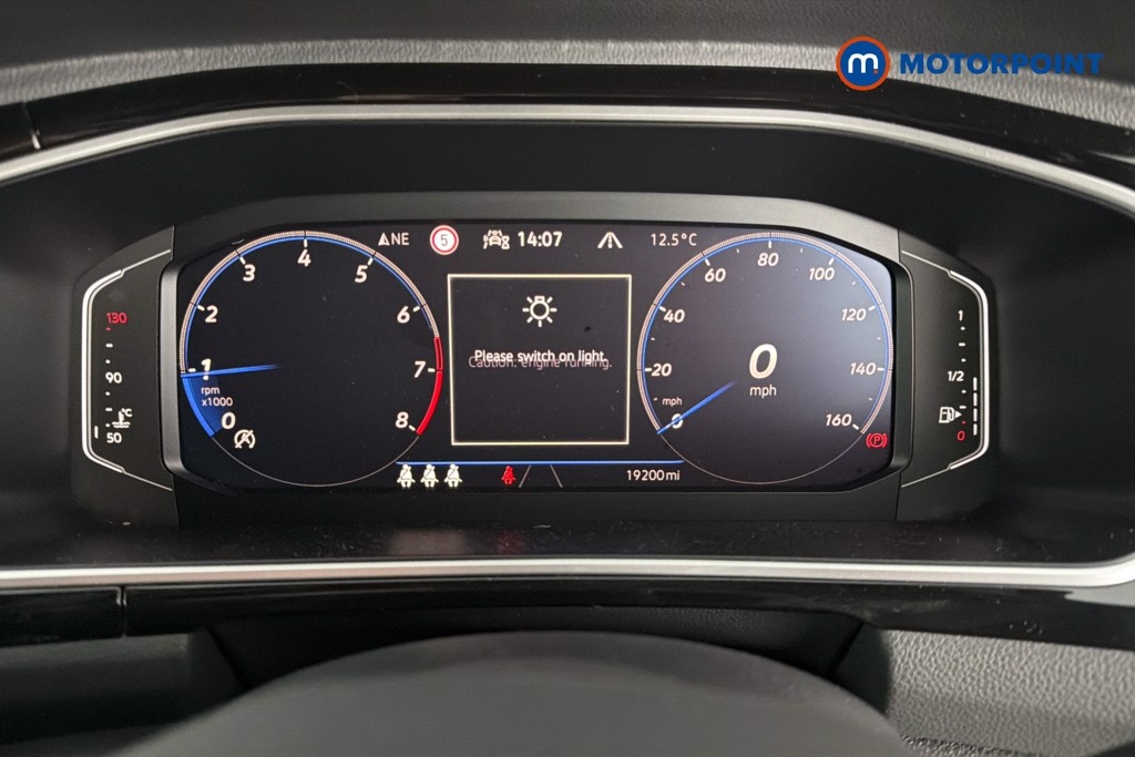 Volkswagen T-Roc R-Line Manual Petrol SUV - Stock Number (1616169) - 8th supplementary image