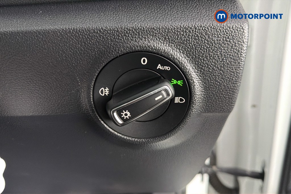 Volkswagen T-Roc R-Line Manual Petrol SUV - Stock Number (1616169) - 18th supplementary image