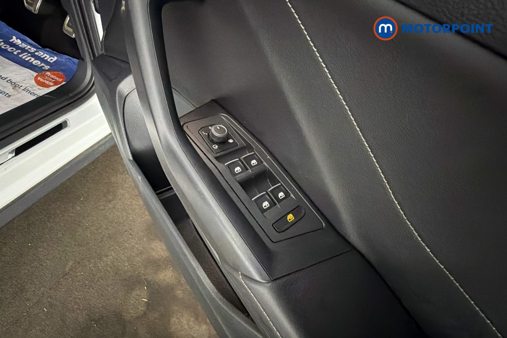 Volkswagen T-Roc R-Line Manual Petrol SUV - Stock Number (1616169) - 20th supplementary image