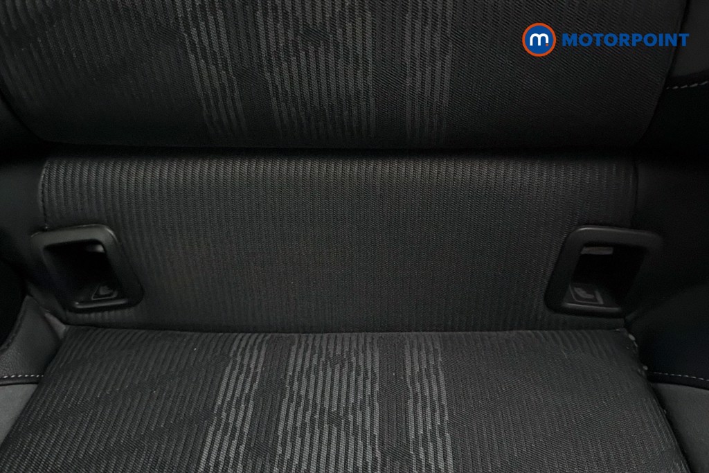 Volkswagen T-Roc R-Line Manual Petrol SUV - Stock Number (1616169) - 29th supplementary image