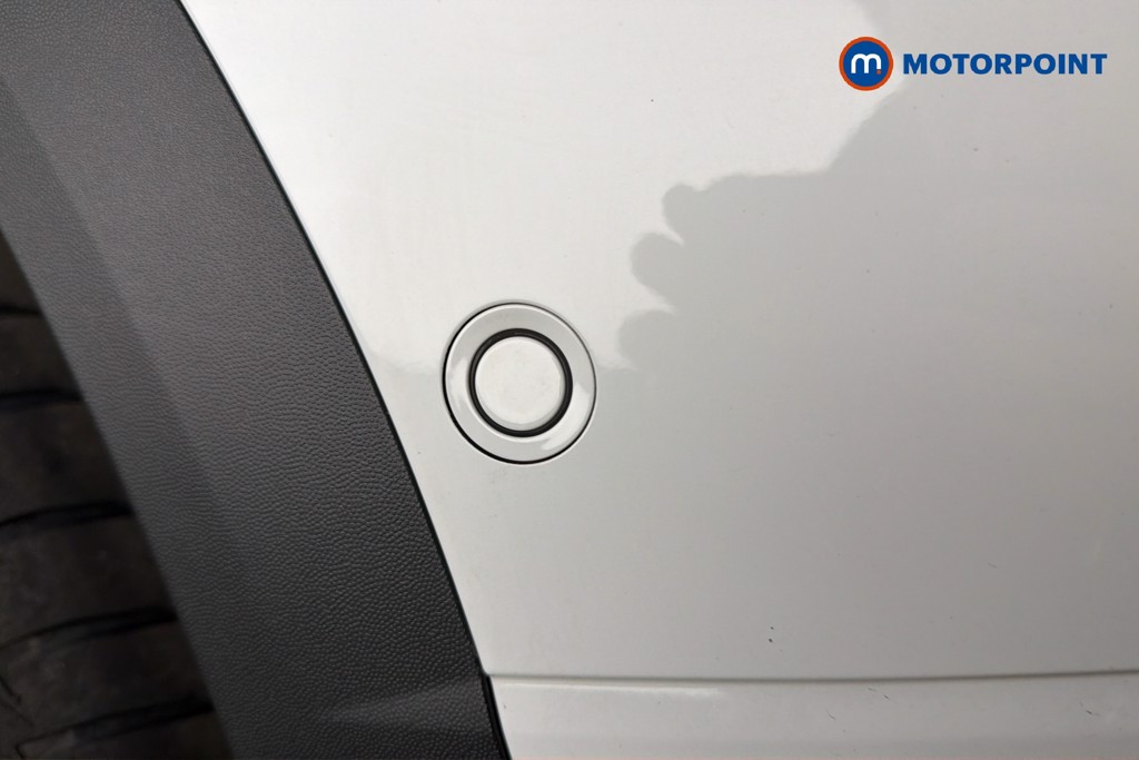 Volkswagen T-Roc R-Line Manual Petrol SUV - Stock Number (1616169) - 40th supplementary image