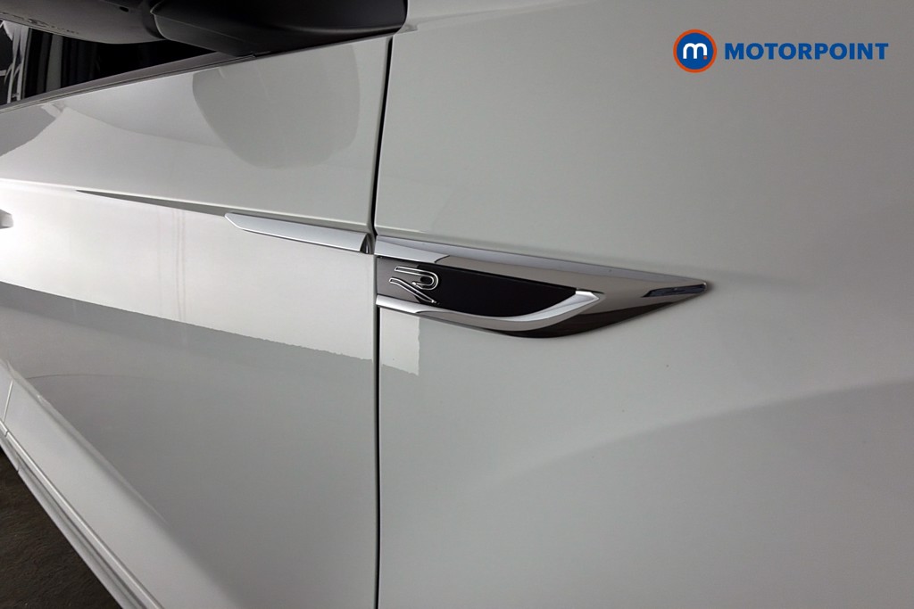 Volkswagen T-Roc R-Line Manual Petrol SUV - Stock Number (1616169) - 46th supplementary image
