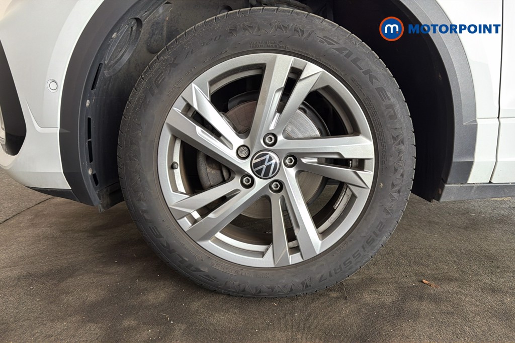Volkswagen T-Roc R-Line Manual Petrol SUV - Stock Number (1616169) - 47th supplementary image