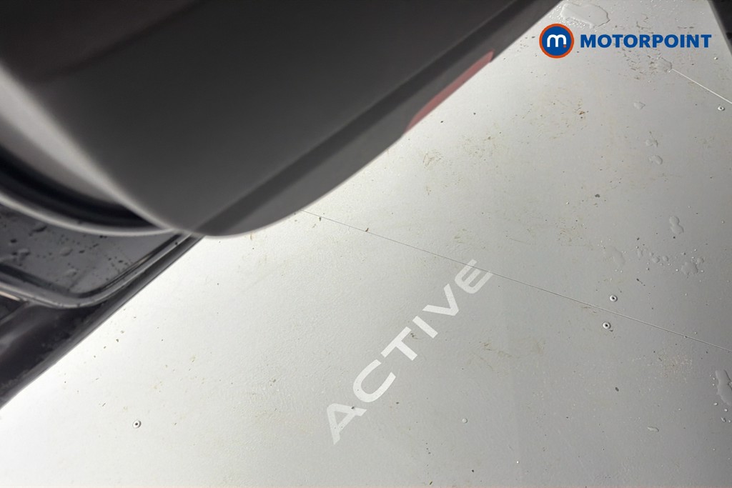 Volkswagen T-Roc Active Manual Petrol SUV - Stock Number (1616277) - 26th supplementary image