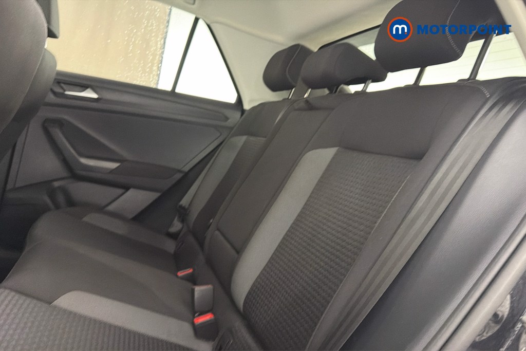 Volkswagen T-Roc Active Manual Petrol SUV - Stock Number (1616277) - 28th supplementary image