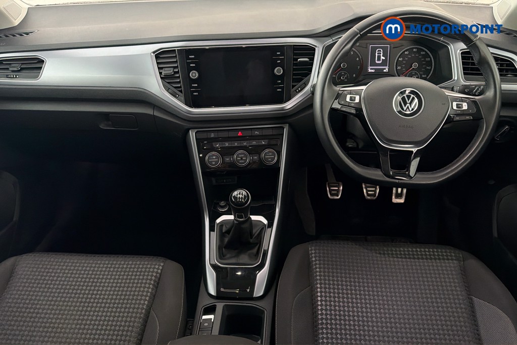 Volkswagen T-Roc Active Manual Petrol SUV - Stock Number (1616277) - 1st supplementary image