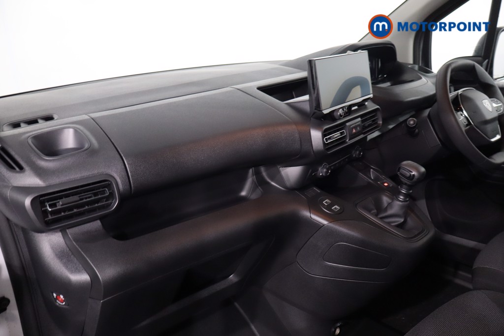 Peugeot Partner Professional Plus Manual Diesel Panel Van - Stock Number (1616395) - 26th supplementary image
