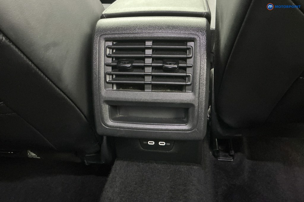 Volkswagen Golf R-Line Automatic Petrol Hatchback - Stock Number (1617610) - 15th supplementary image