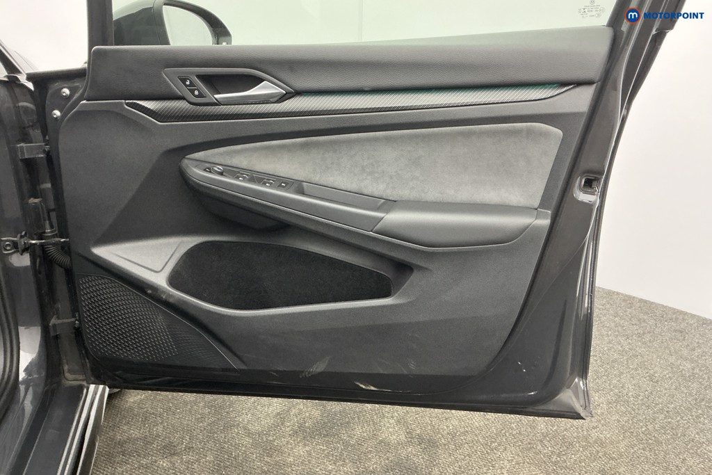 Volkswagen Golf R-Line Automatic Petrol Hatchback - Stock Number (1617610) - 26th supplementary image