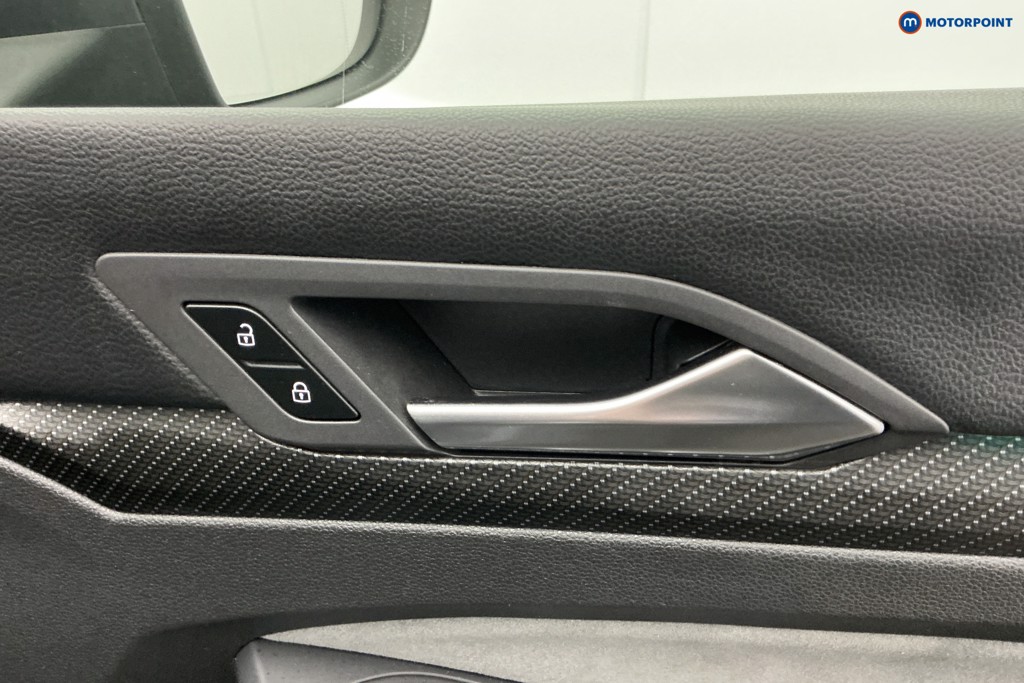 Volkswagen Golf R-Line Automatic Petrol Hatchback - Stock Number (1617610) - 28th supplementary image