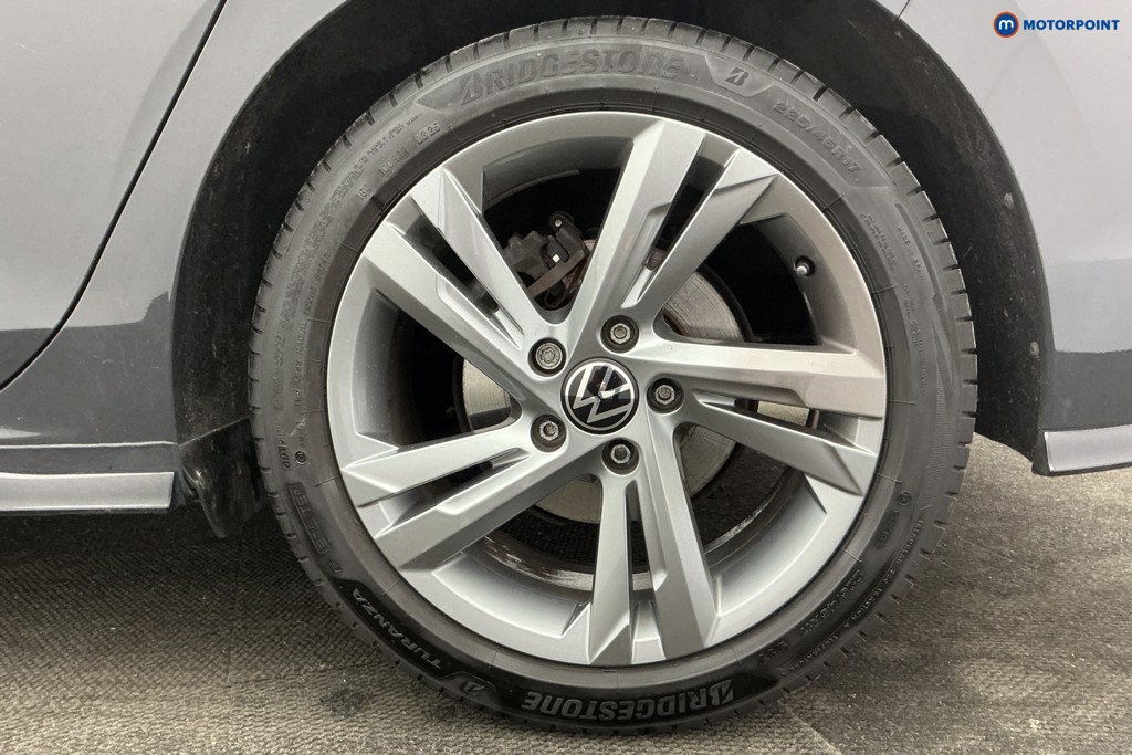 Volkswagen Golf R-Line Automatic Petrol Hatchback - Stock Number (1617610) - 36th supplementary image