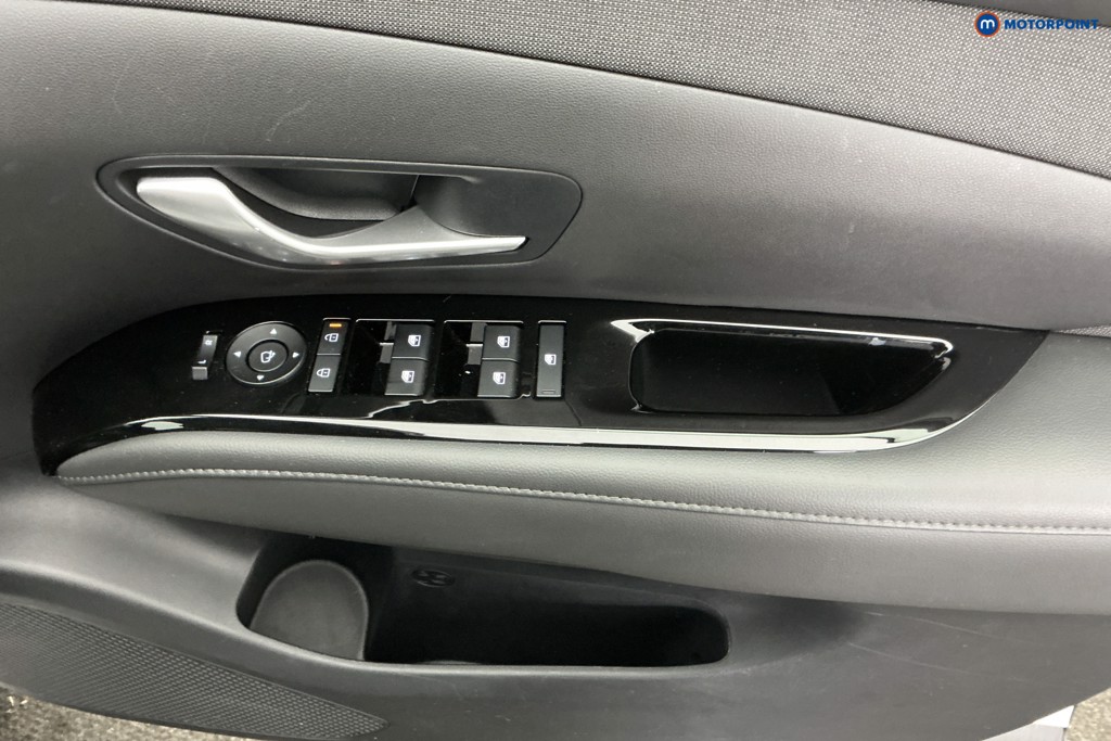 Hyundai Tucson Ultimate Automatic Petrol Plug-In Hybrid SUV - Stock Number (1618242) - 31st supplementary image