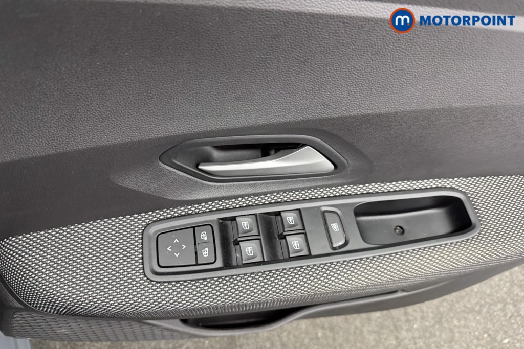 Dacia Sandero Expression Manual Petrol Hatchback - Stock Number (1618893) - 12th supplementary image