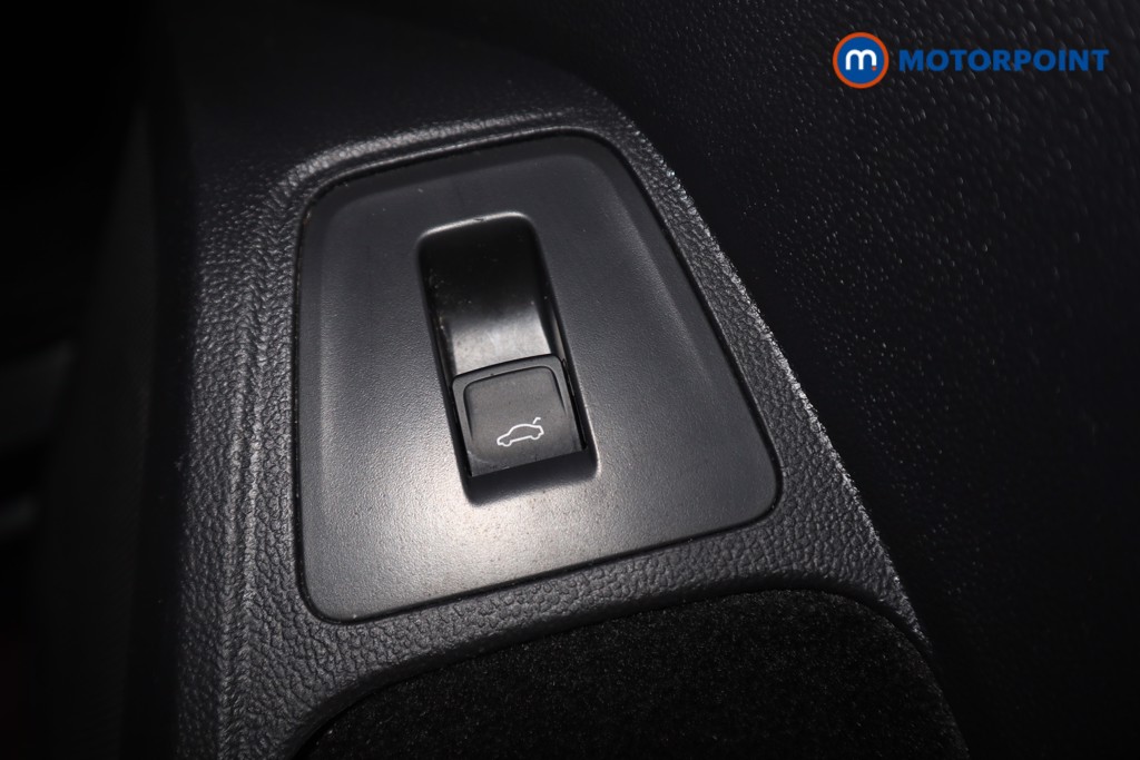 Volkswagen Tiguan Allspace Life Automatic Petrol SUV - Stock Number (1619366) - 14th supplementary image