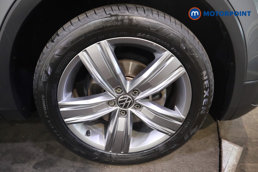 Volkswagen Tiguan Allspace Life Automatic Petrol SUV - Stock Number (1619366) - 26th supplementary image