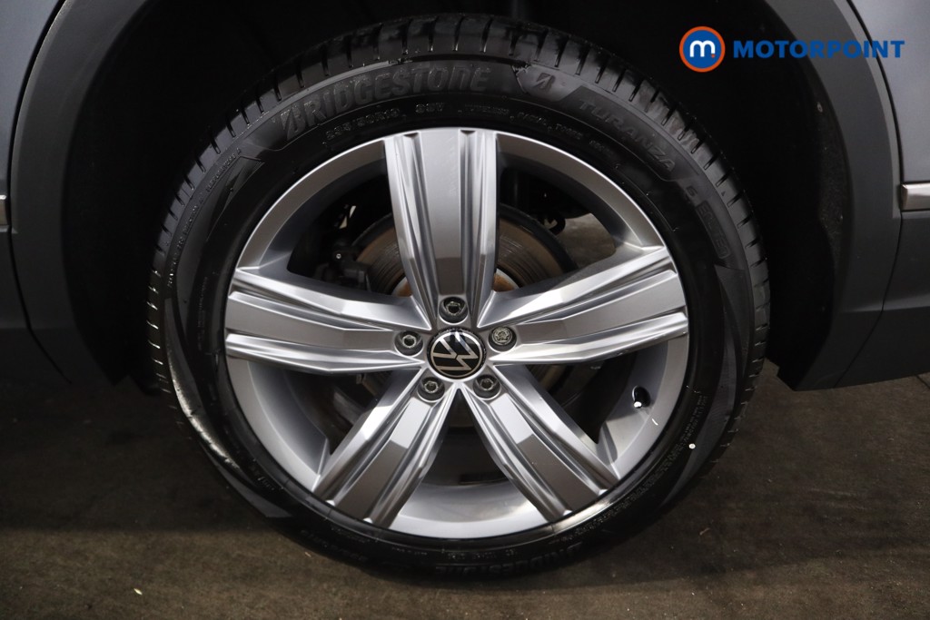 Volkswagen Tiguan Allspace Life Automatic Petrol SUV - Stock Number (1619366) - 28th supplementary image