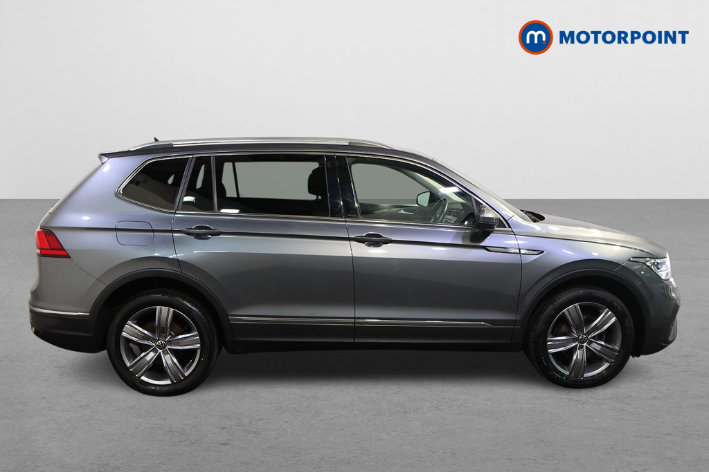 Volkswagen Tiguan Allspace Life Automatic Petrol SUV - Stock Number (1619366) - Drivers side