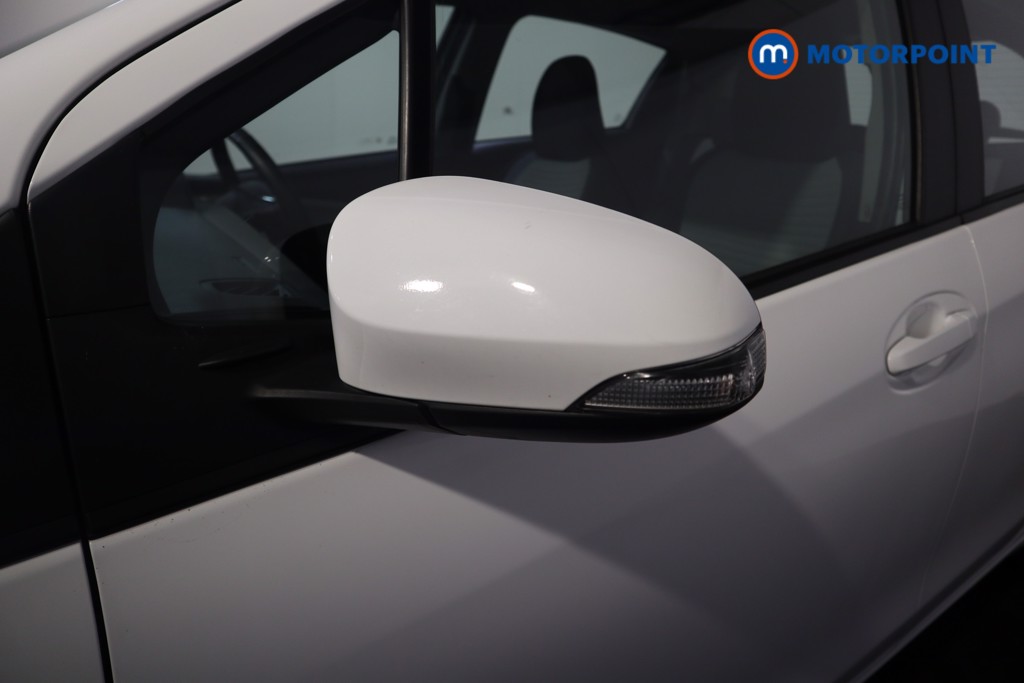 Toyota Yaris Icon Tech Automatic Petrol-Electric Hybrid Hatchback - Stock Number (1619764) - 32nd supplementary image