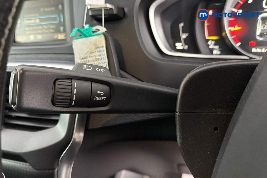 Volvo V40 R Design Manual Petrol Hatchback - Stock Number (1620233) - 6th supplementary image