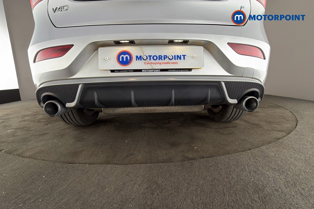 Volvo V40 R Design Manual Petrol Hatchback - Stock Number (1620233) - 39th supplementary image